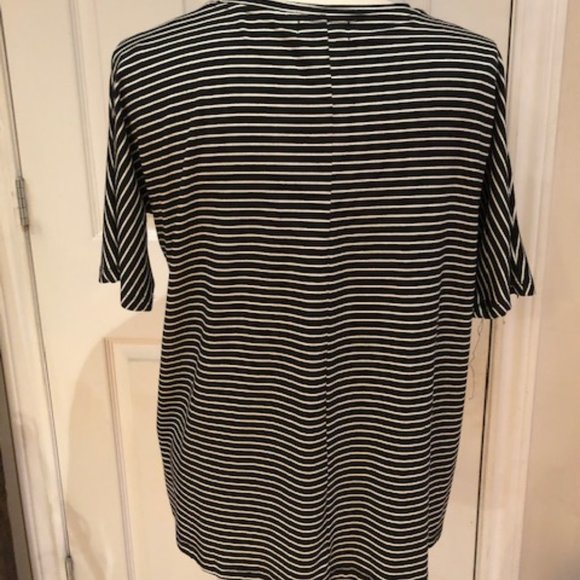 24 COLOURS STRIPPED TEE - Picture 3 of 3